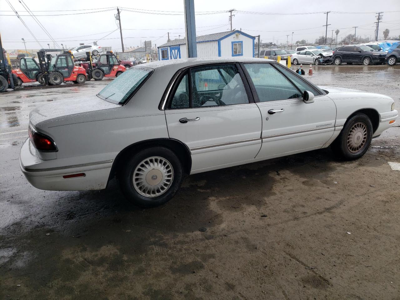 Photo 2 VIN: 1G4HR52K9XH503893 - BUICK LESABRE 