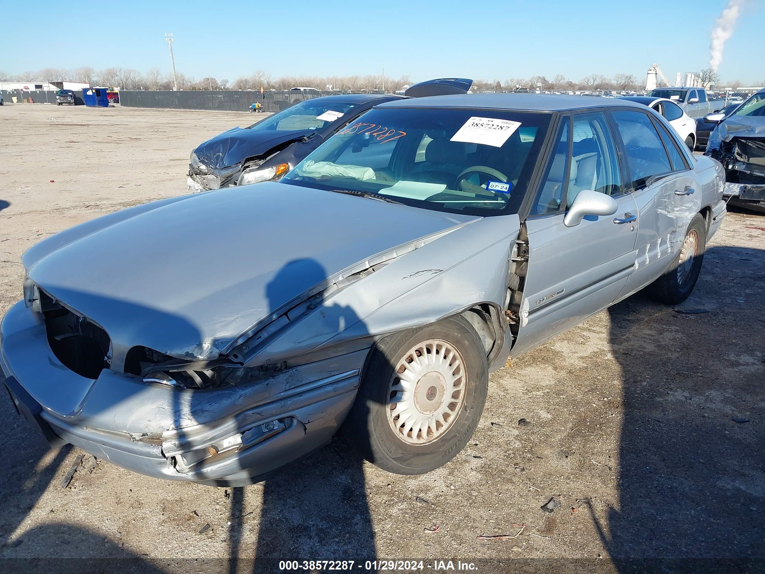 Photo 5 VIN: 1G4HR52KXWH456288 - BUICK LESABRE 