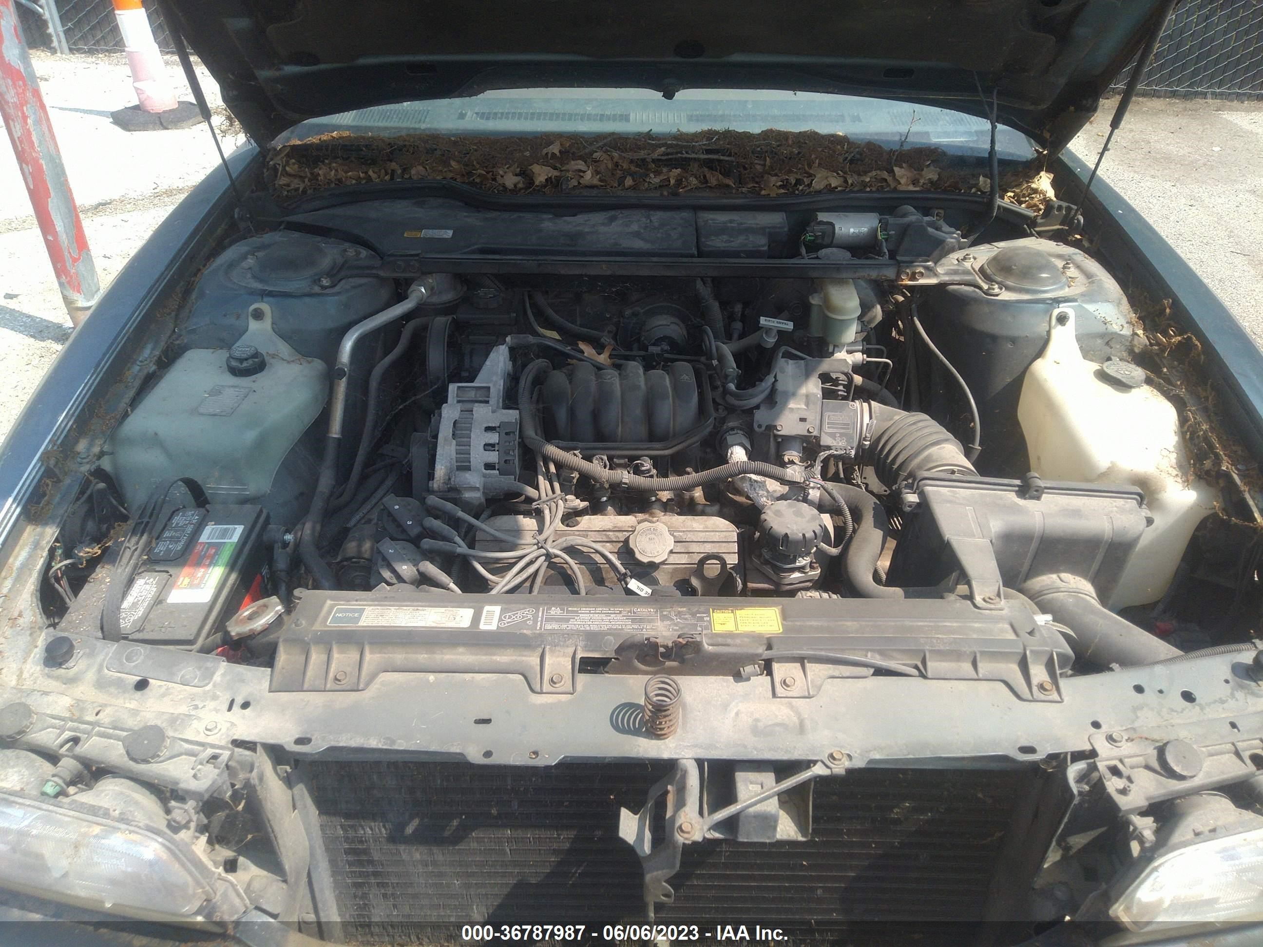 Photo 9 VIN: 1G4HR53L6PH492844 - BUICK LESABRE 