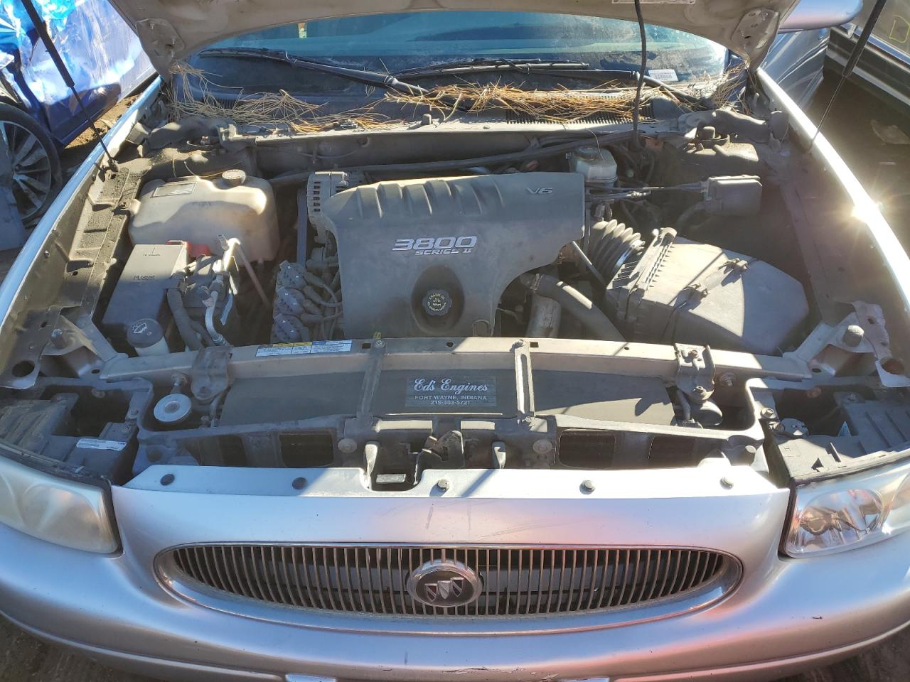 Photo 10 VIN: 1G4HR54K01U273799 - BUICK LESABRE 