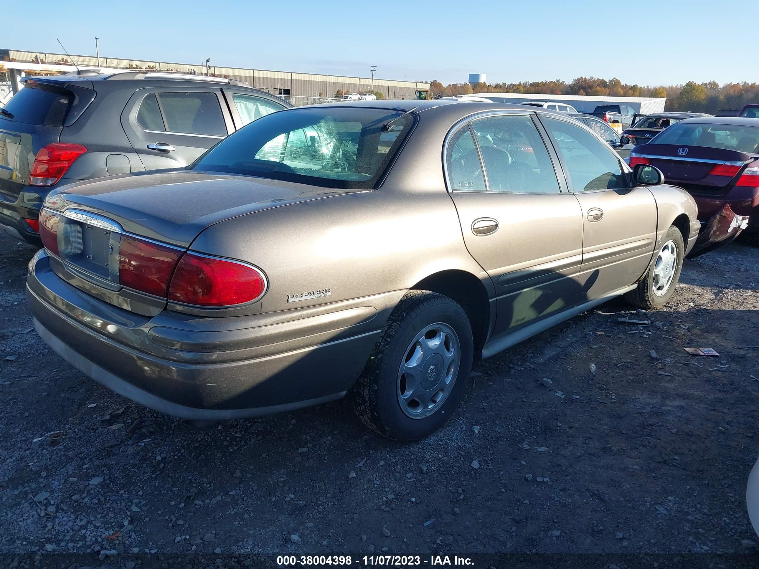 Photo 3 VIN: 1G4HR54K02U199205 - BUICK LESABRE 