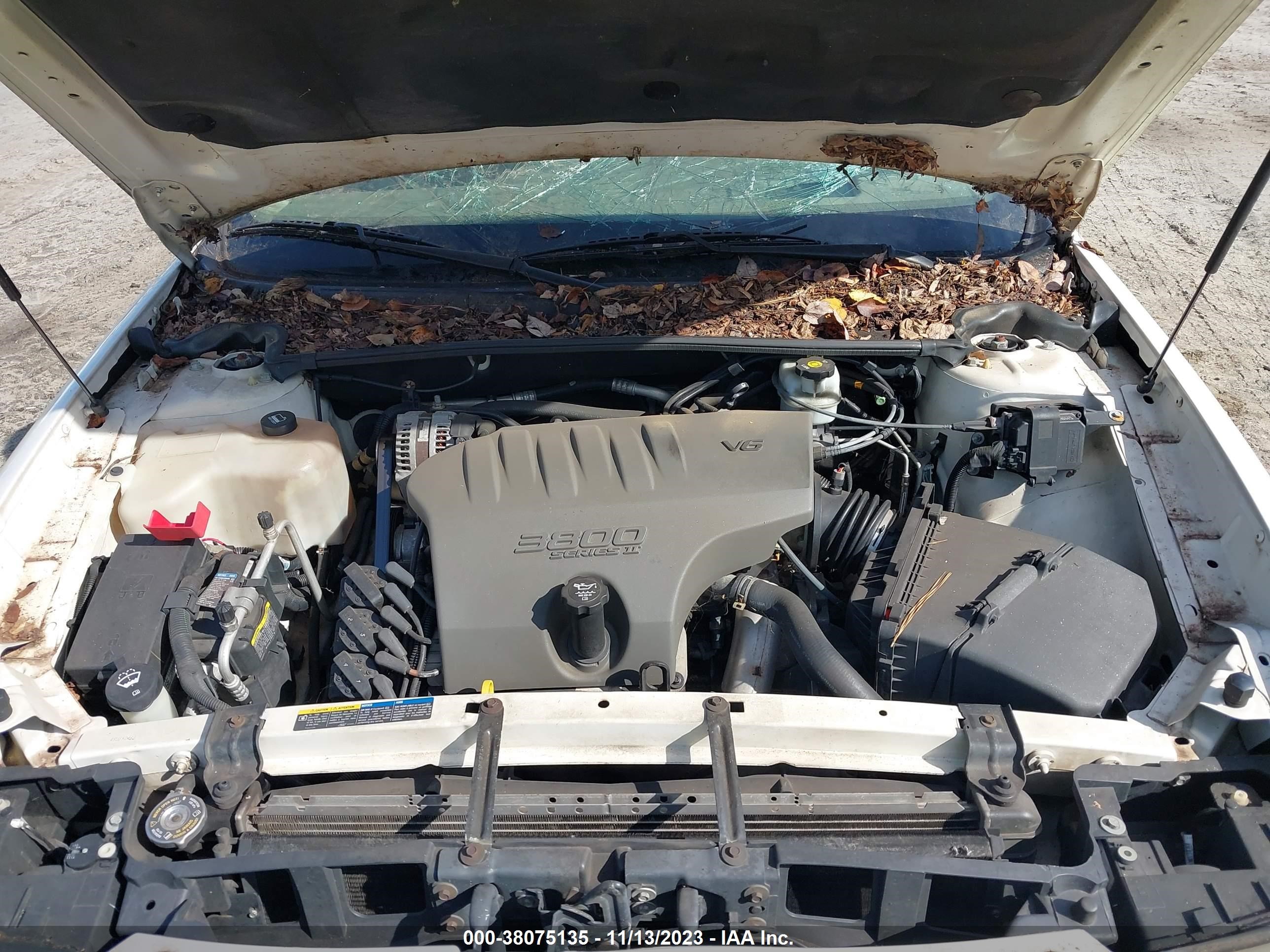 Photo 9 VIN: 1G4HR54K05U150462 - BUICK LESABRE 