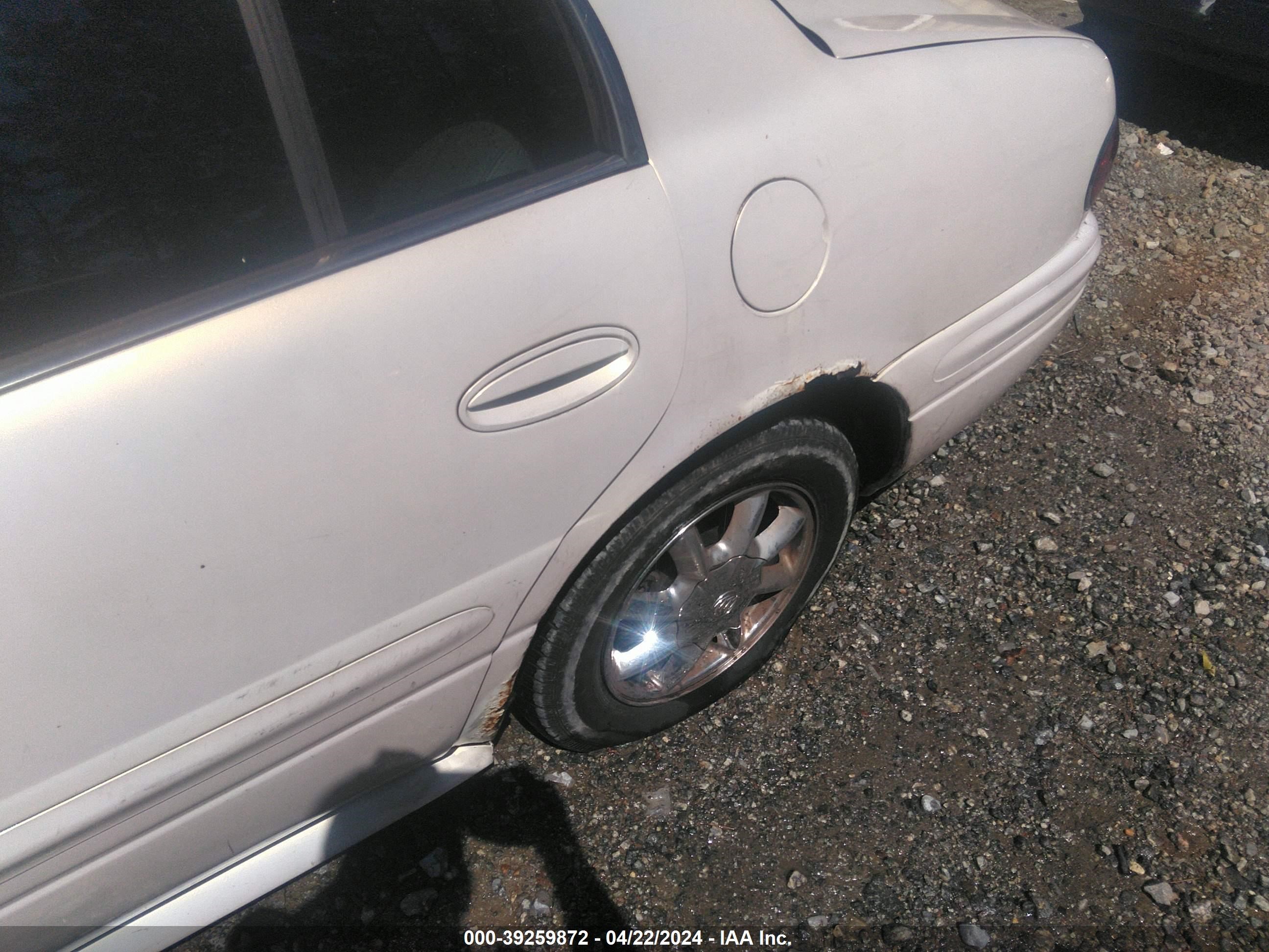 Photo 5 VIN: 1G4HR54K05U287501 - BUICK LESABRE 