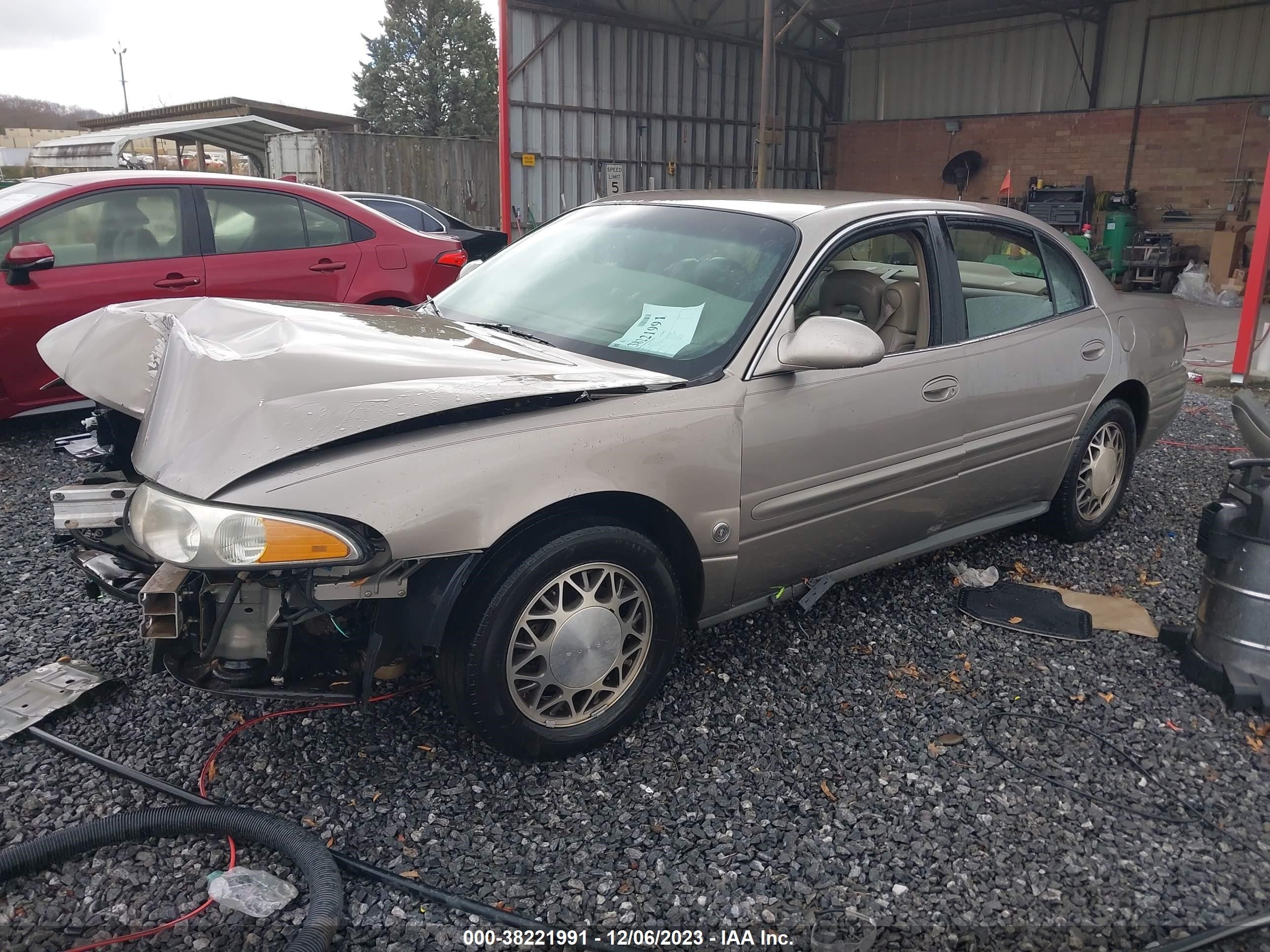 Photo 1 VIN: 1G4HR54K0YU271318 - BUICK LESABRE 