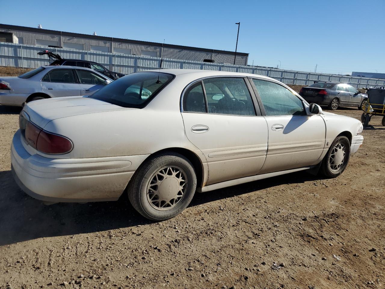 Photo 2 VIN: 1G4HR54K13U176002 - BUICK LESABRE 