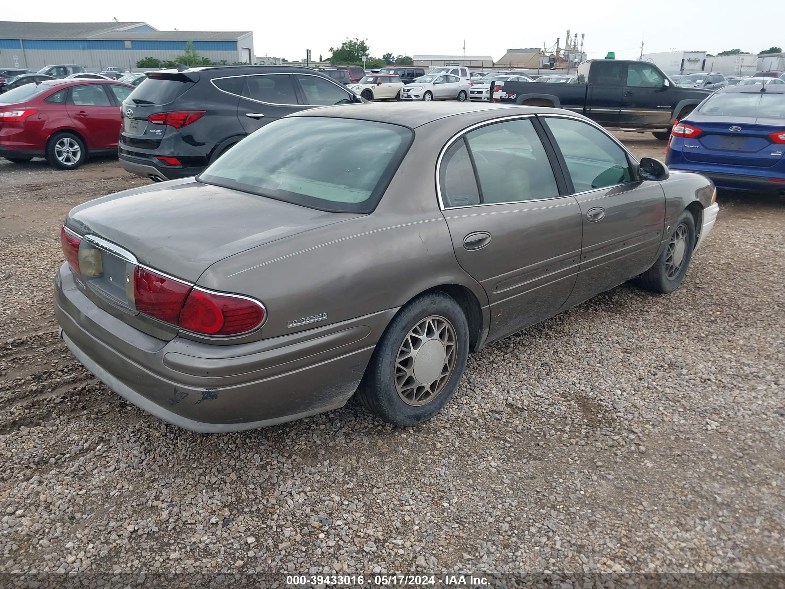 Photo 3 VIN: 1G4HR54K1YU136008 - BUICK LESABRE 