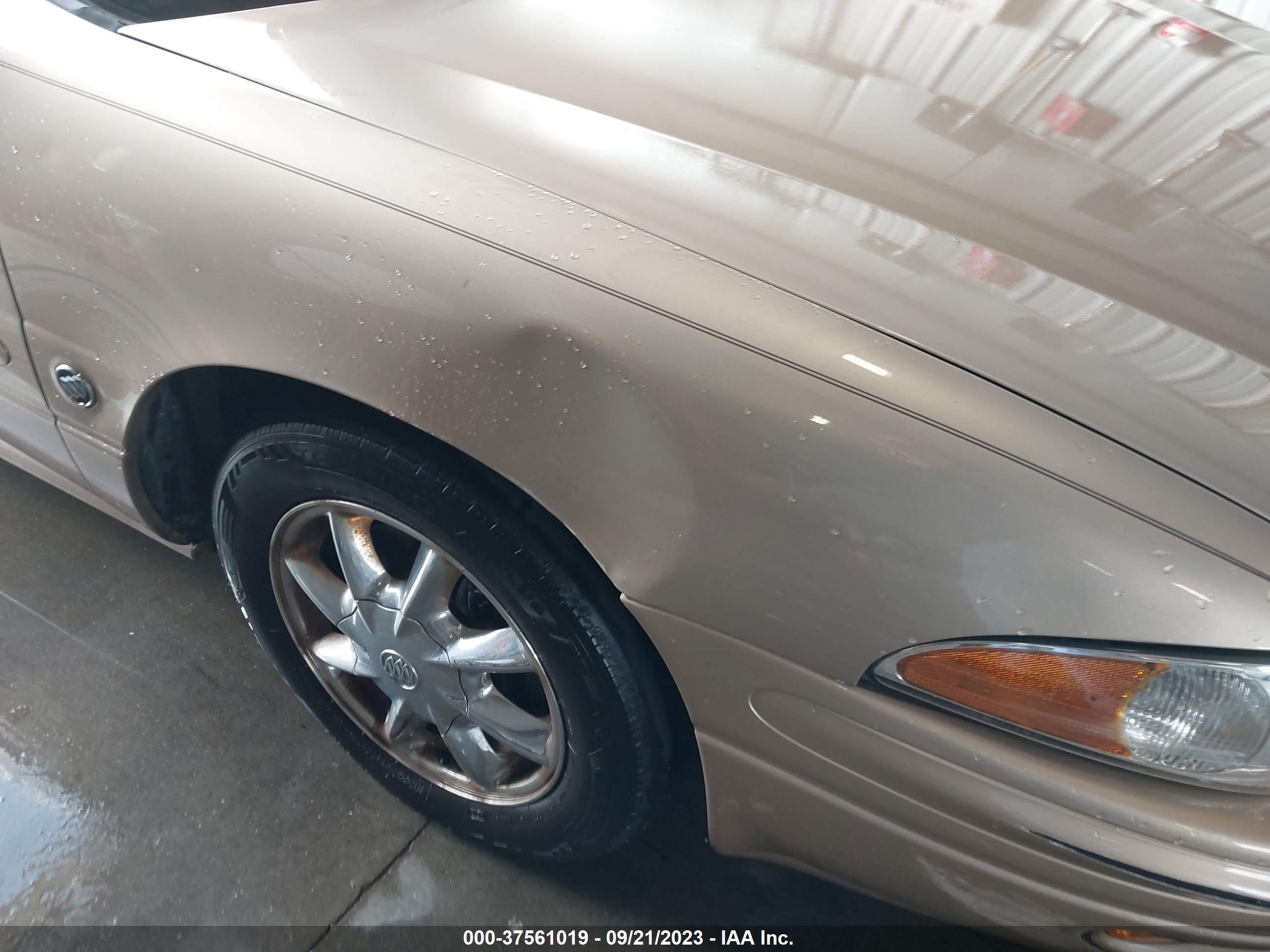 Photo 5 VIN: 1G4HR54K25U186654 - BUICK LESABRE 