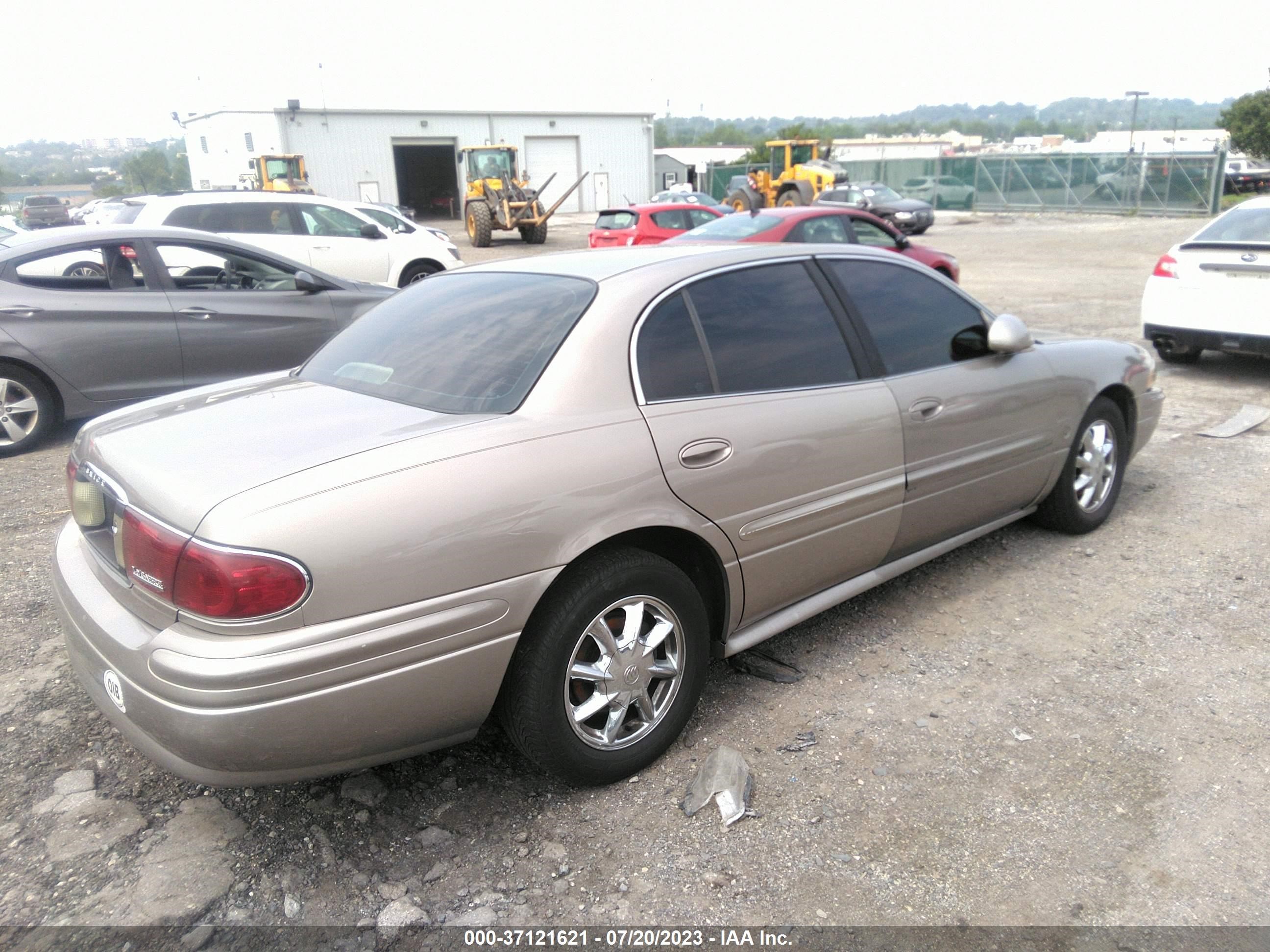 Photo 3 VIN: 1G4HR54K34U197287 - BUICK LESABRE 