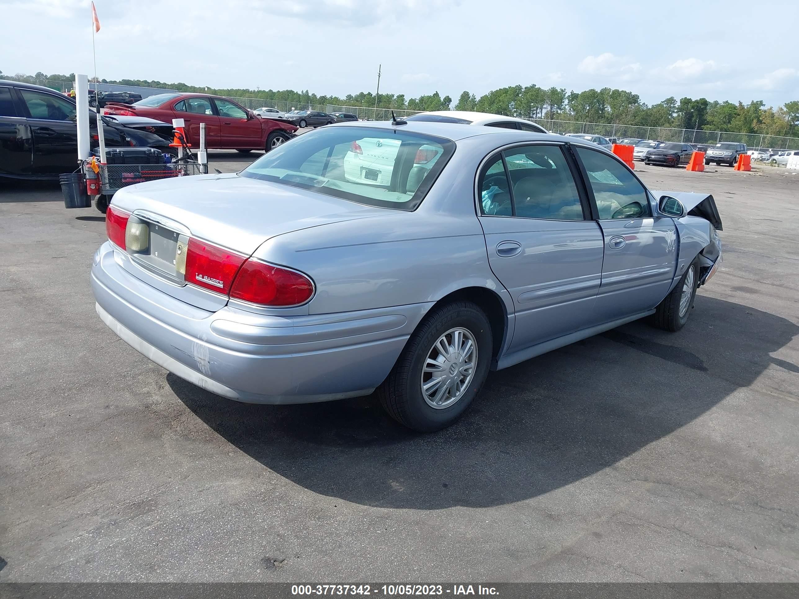 Photo 3 VIN: 1G4HR54K35U135731 - BUICK LESABRE 