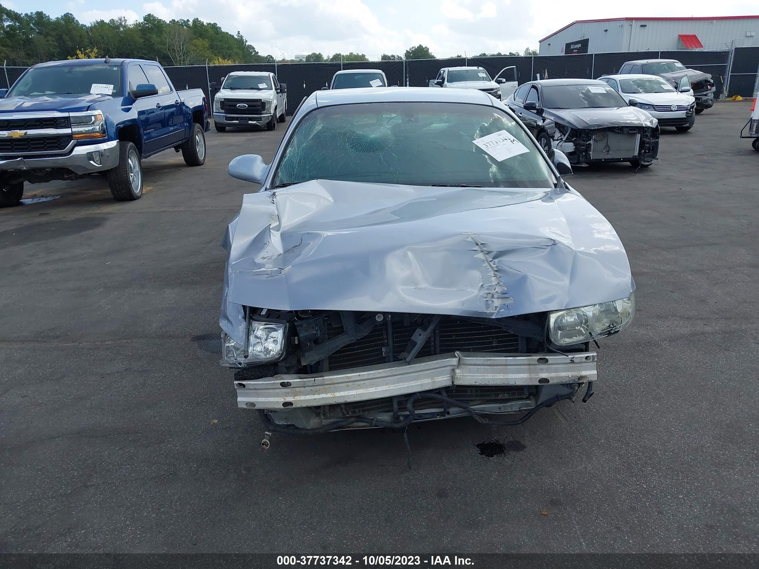 Photo 5 VIN: 1G4HR54K35U135731 - BUICK LESABRE 