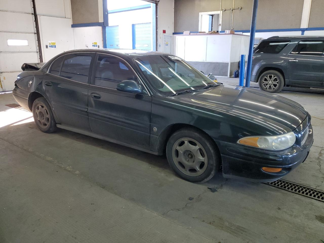 Photo 3 VIN: 1G4HR54K42U220847 - BUICK LESABRE 