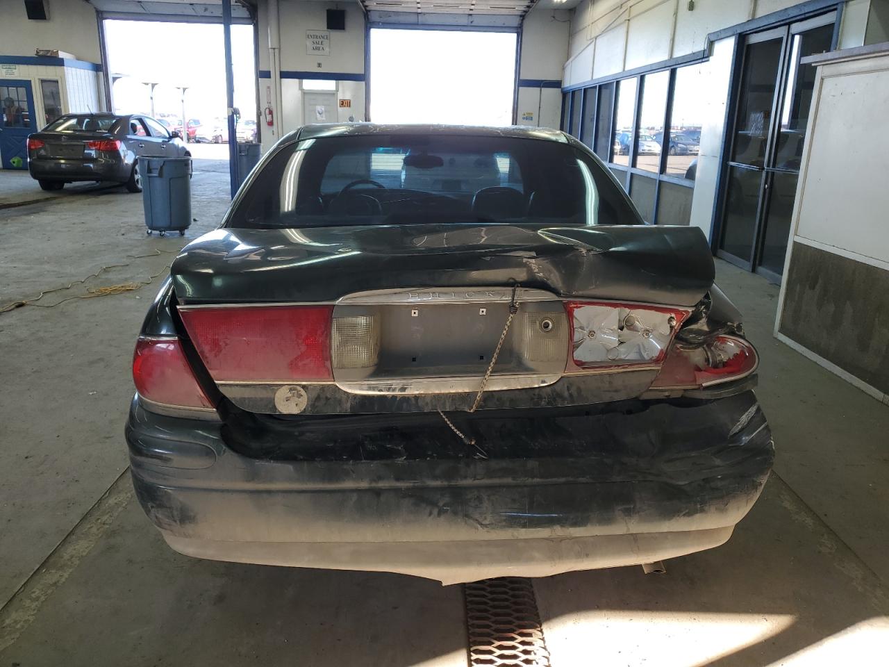 Photo 5 VIN: 1G4HR54K42U220847 - BUICK LESABRE 