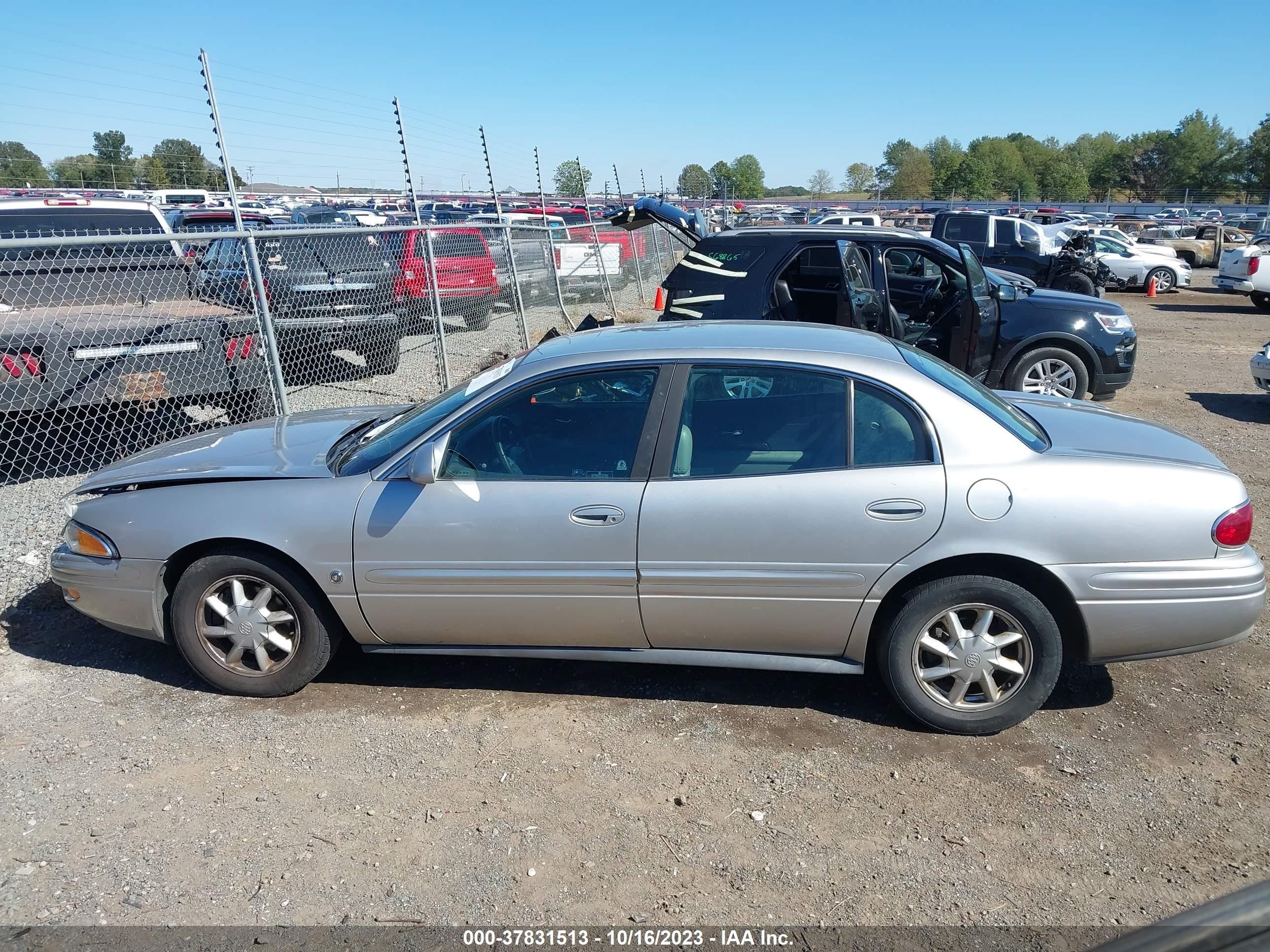 Photo 13 VIN: 1G4HR54K444177825 - BUICK LESABRE 