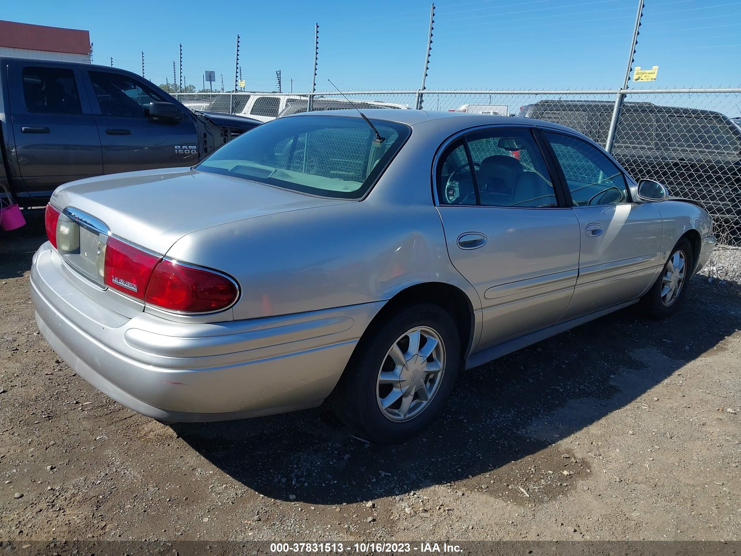 Photo 3 VIN: 1G4HR54K444177825 - BUICK LESABRE 