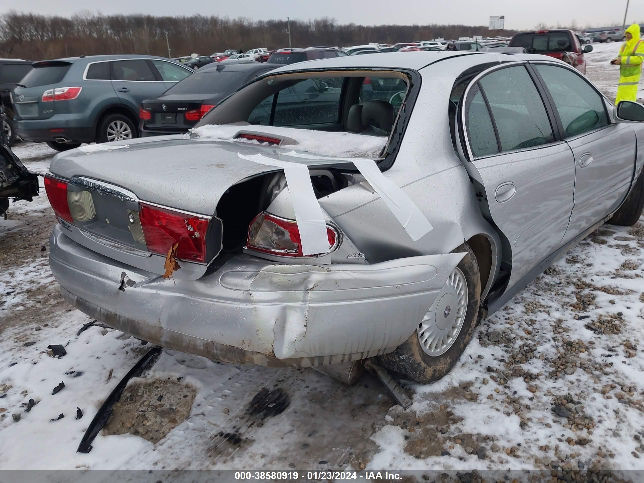 Photo 5 VIN: 1G4HR54K51U119556 - BUICK LESABRE 