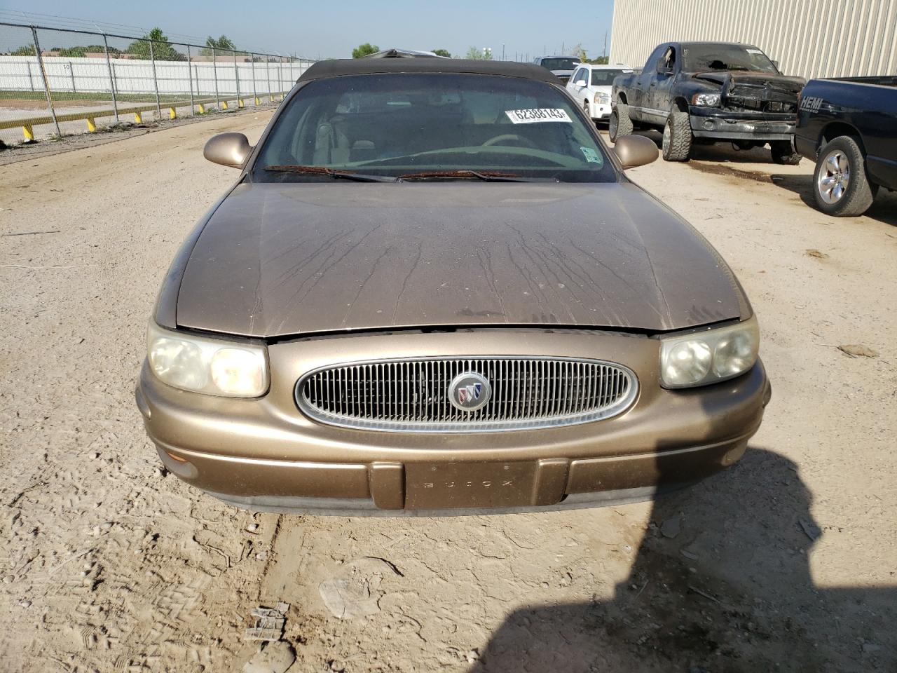 Photo 4 VIN: 1G4HR54K6YU122749 - BUICK LESABRE 