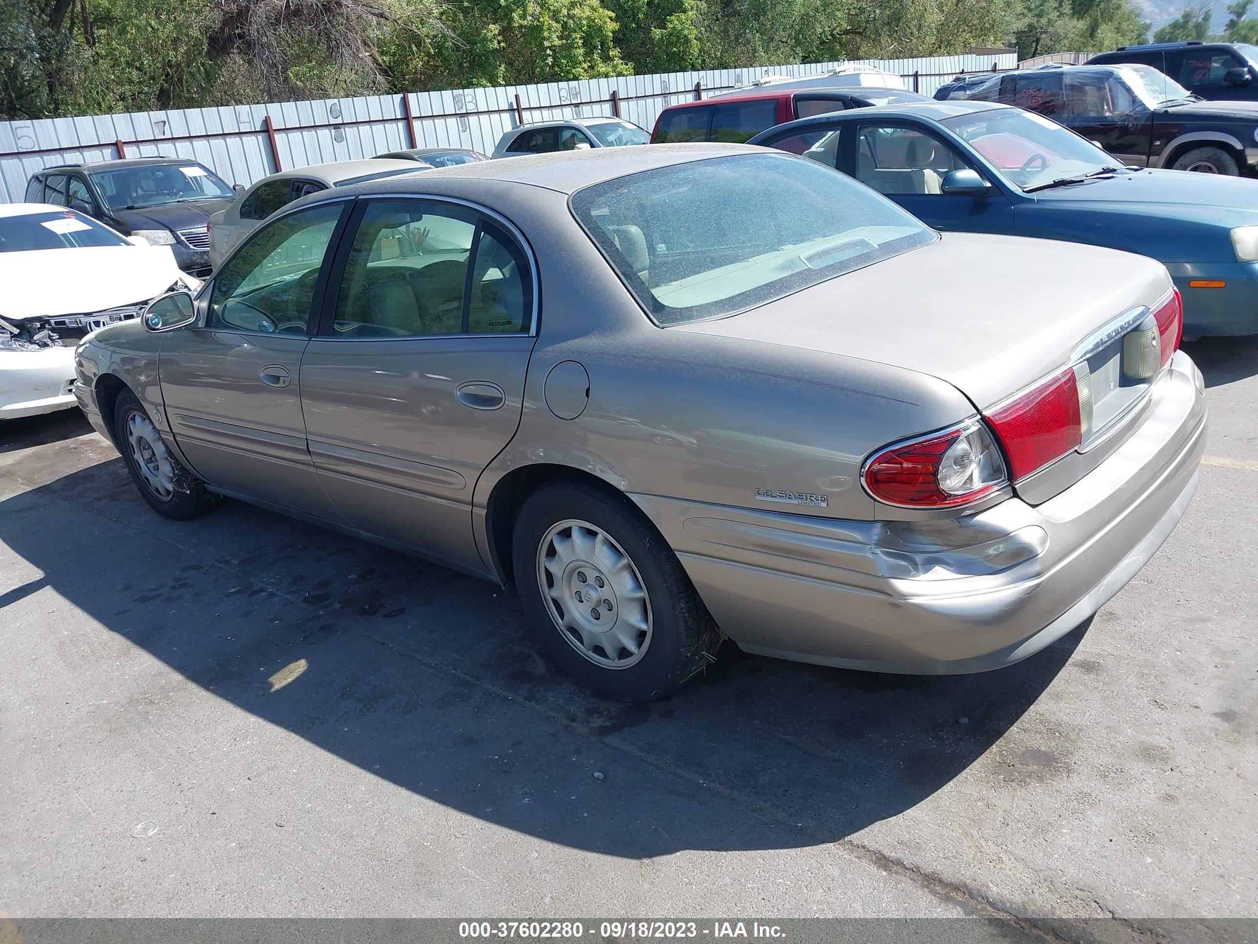 Photo 2 VIN: 1G4HR54K6YU126199 - BUICK LESABRE 