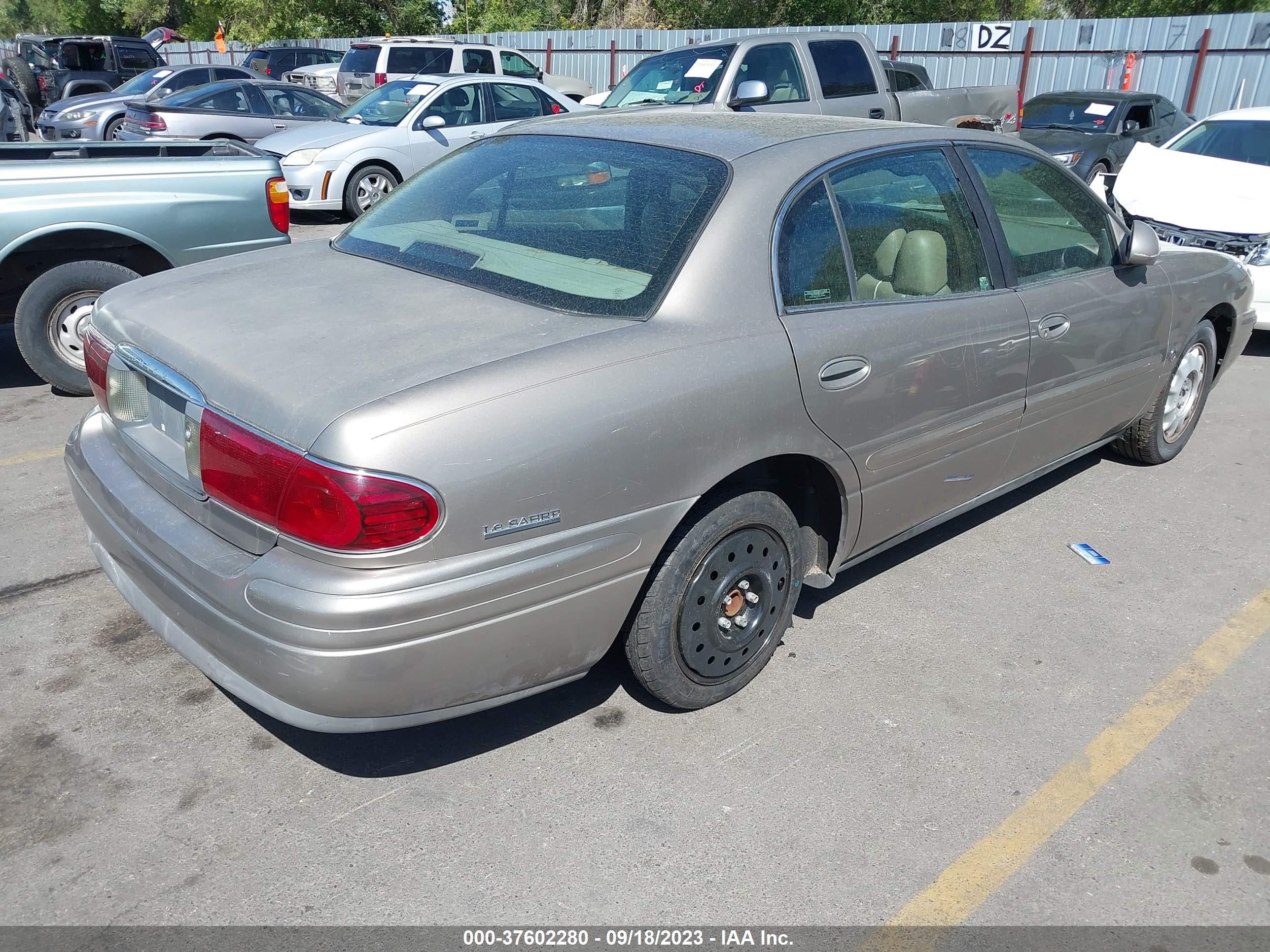 Photo 3 VIN: 1G4HR54K6YU126199 - BUICK LESABRE 