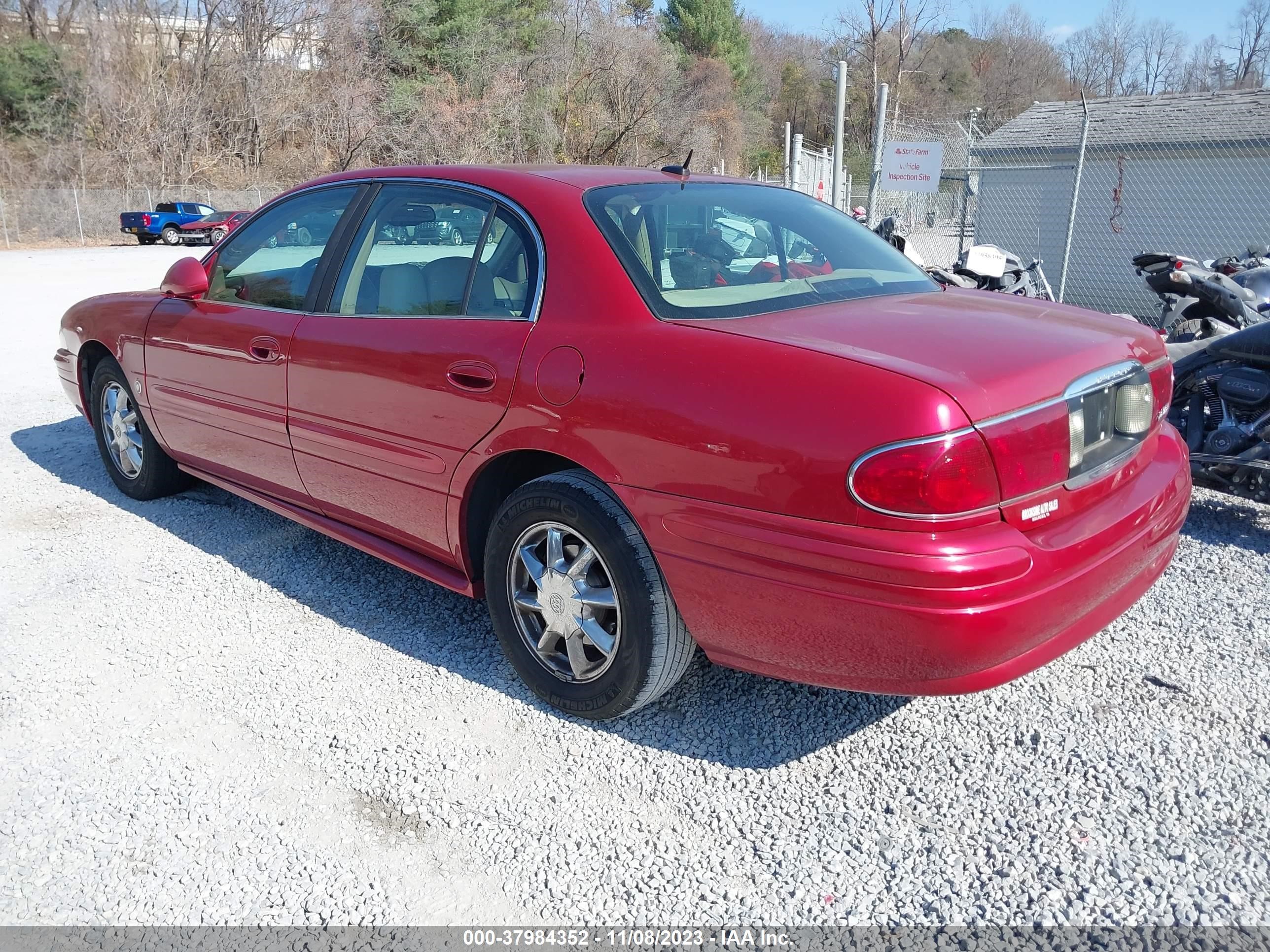 Photo 2 VIN: 1G4HR54K75U178713 - BUICK LESABRE 