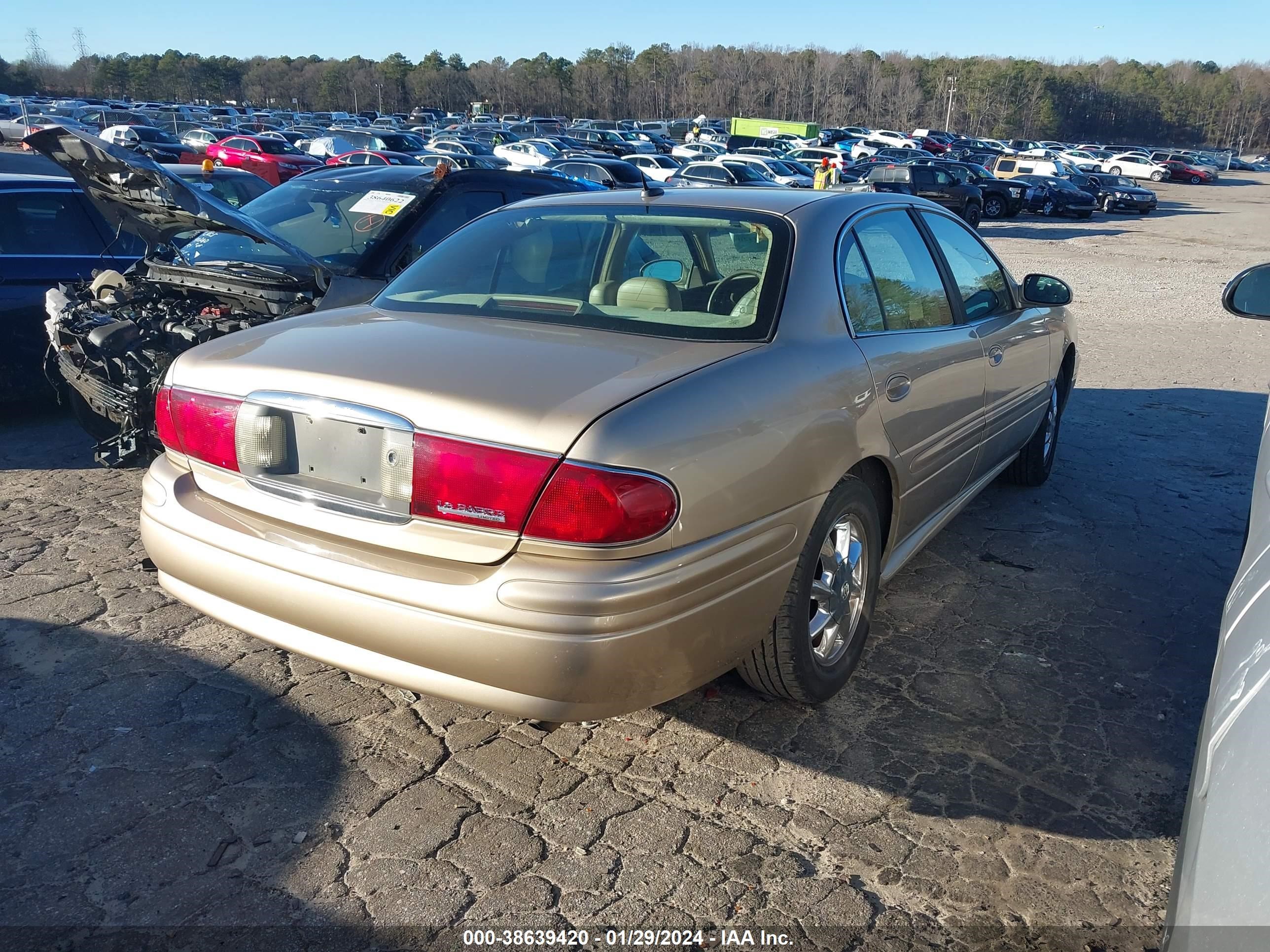 Photo 3 VIN: 1G4HR54K85U238773 - BUICK LESABRE 