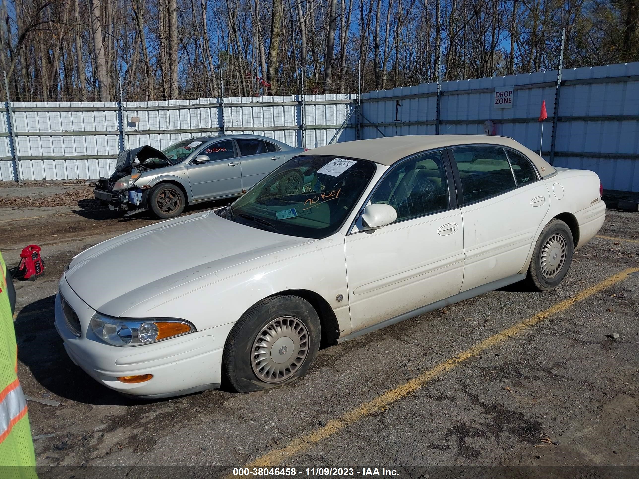 Photo 1 VIN: 1G4HR54K91U137607 - BUICK LESABRE 