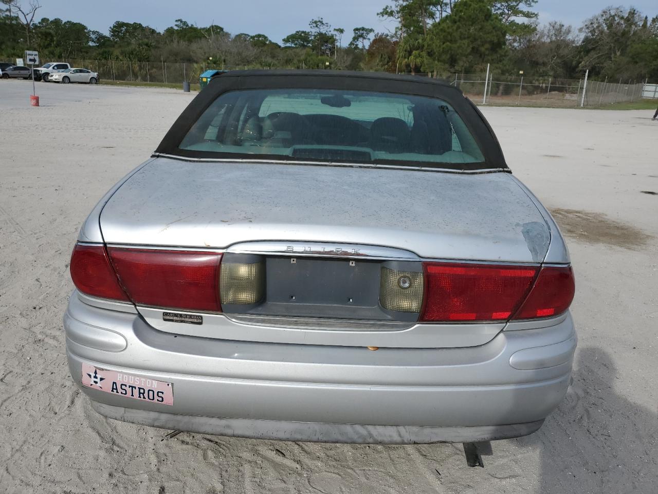 Photo 5 VIN: 1G4HR54K92U176859 - BUICK LESABRE 