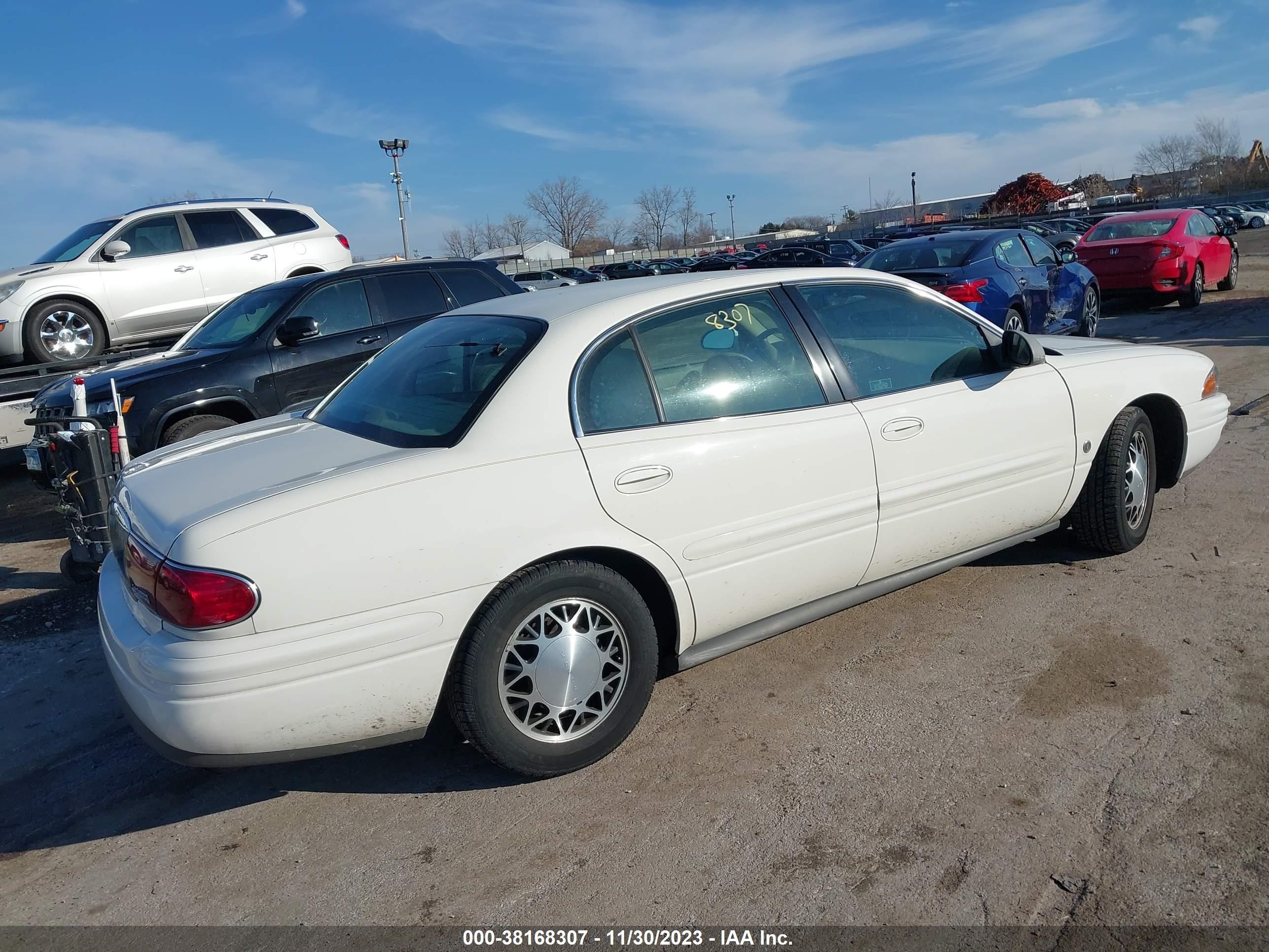 Photo 3 VIN: 1G4HR54K944155027 - BUICK LESABRE 