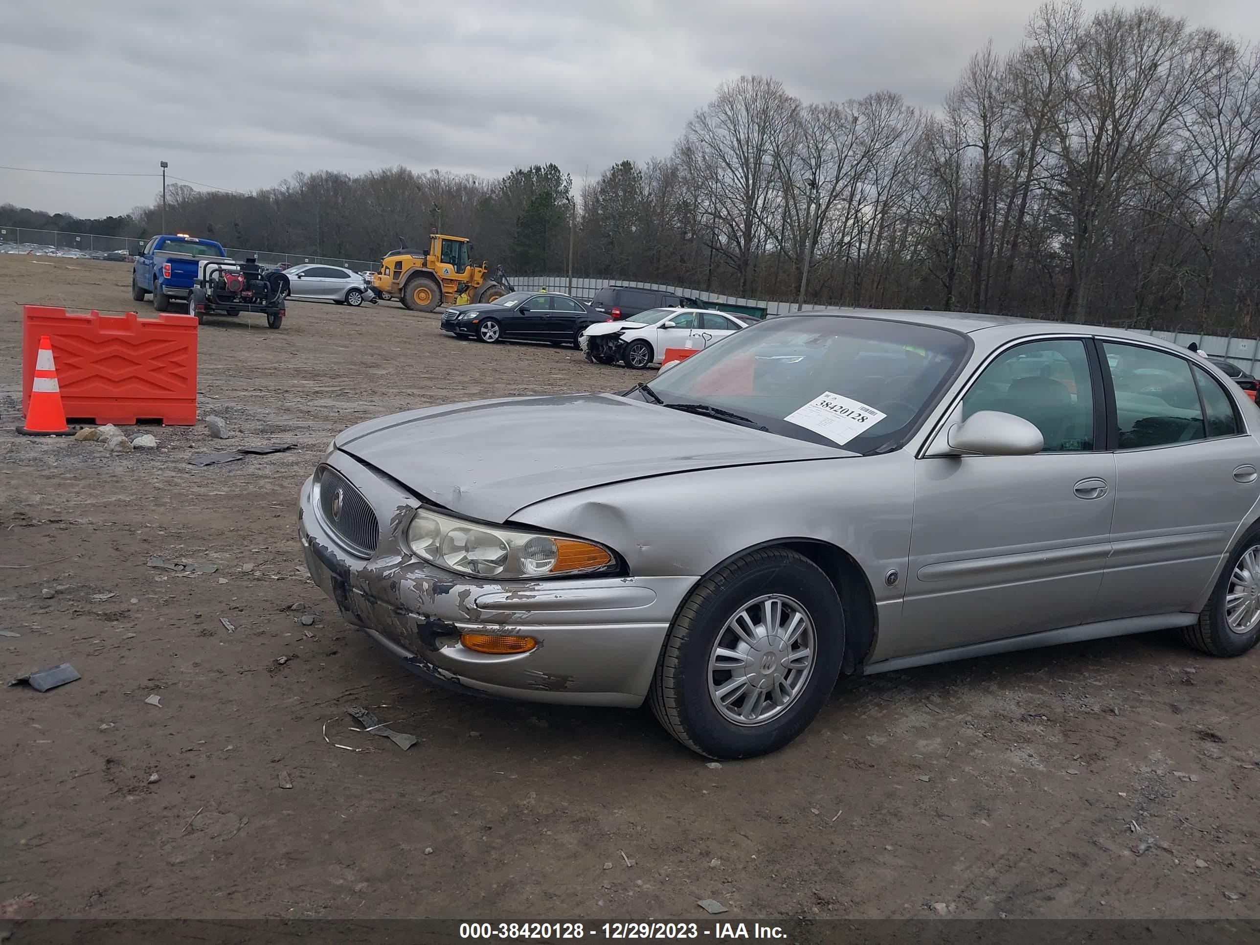 Photo 5 VIN: 1G4HR54K944165458 - BUICK LESABRE 