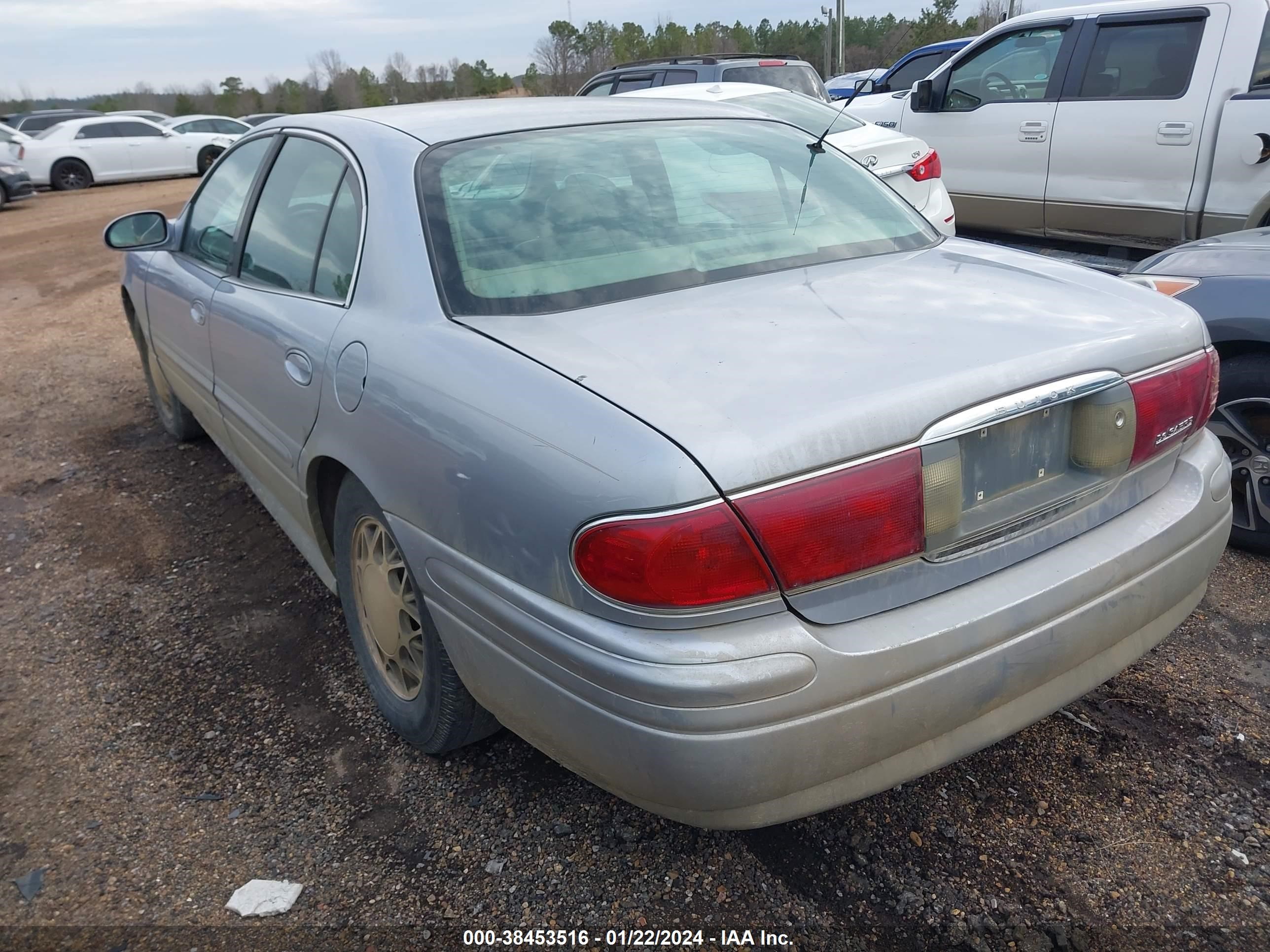 Photo 2 VIN: 1G4HR54K94U249344 - BUICK LESABRE 