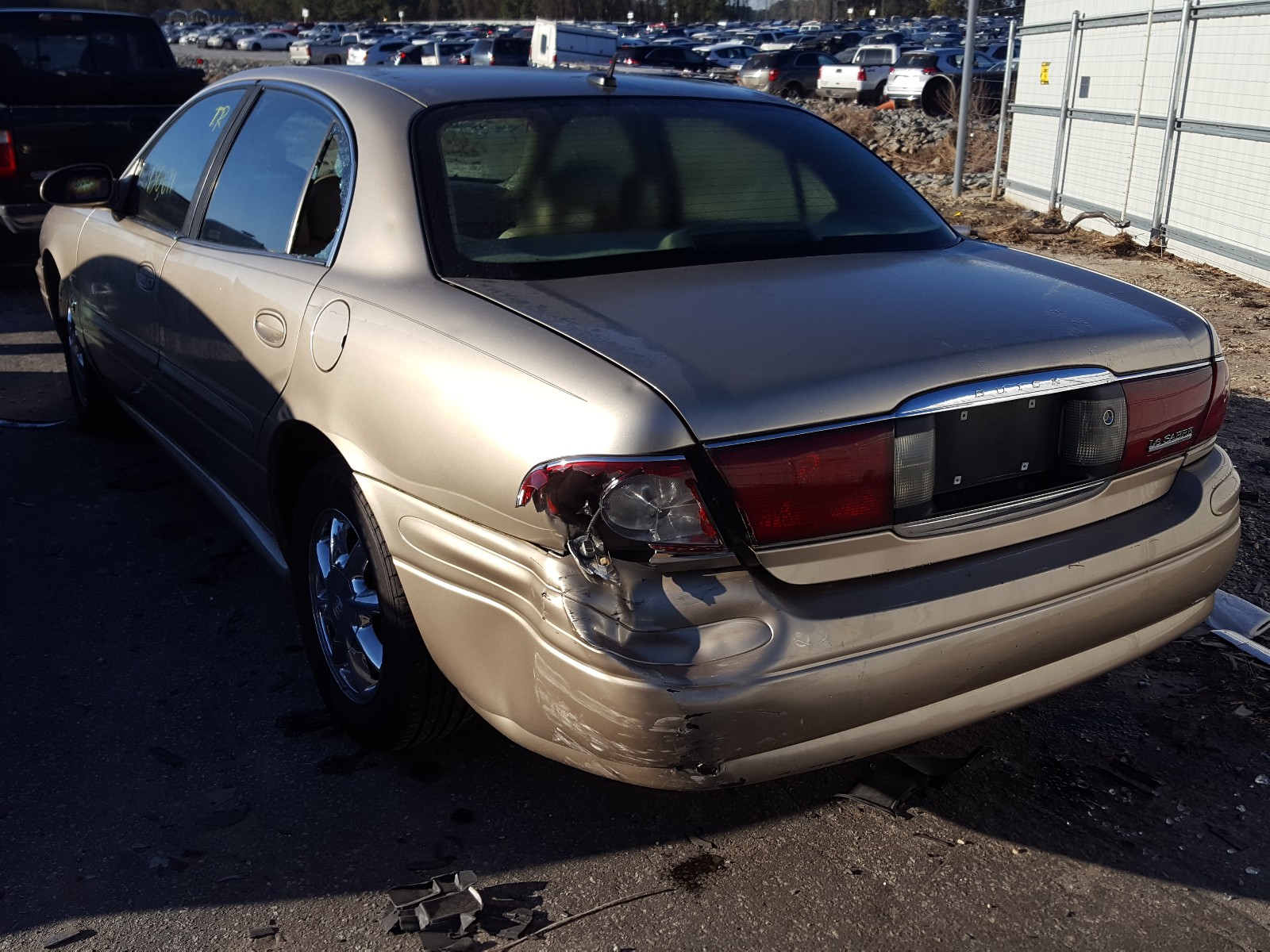 Photo 2 VIN: 1G4HR54K95U163372 - BUICK LESABRE LI 