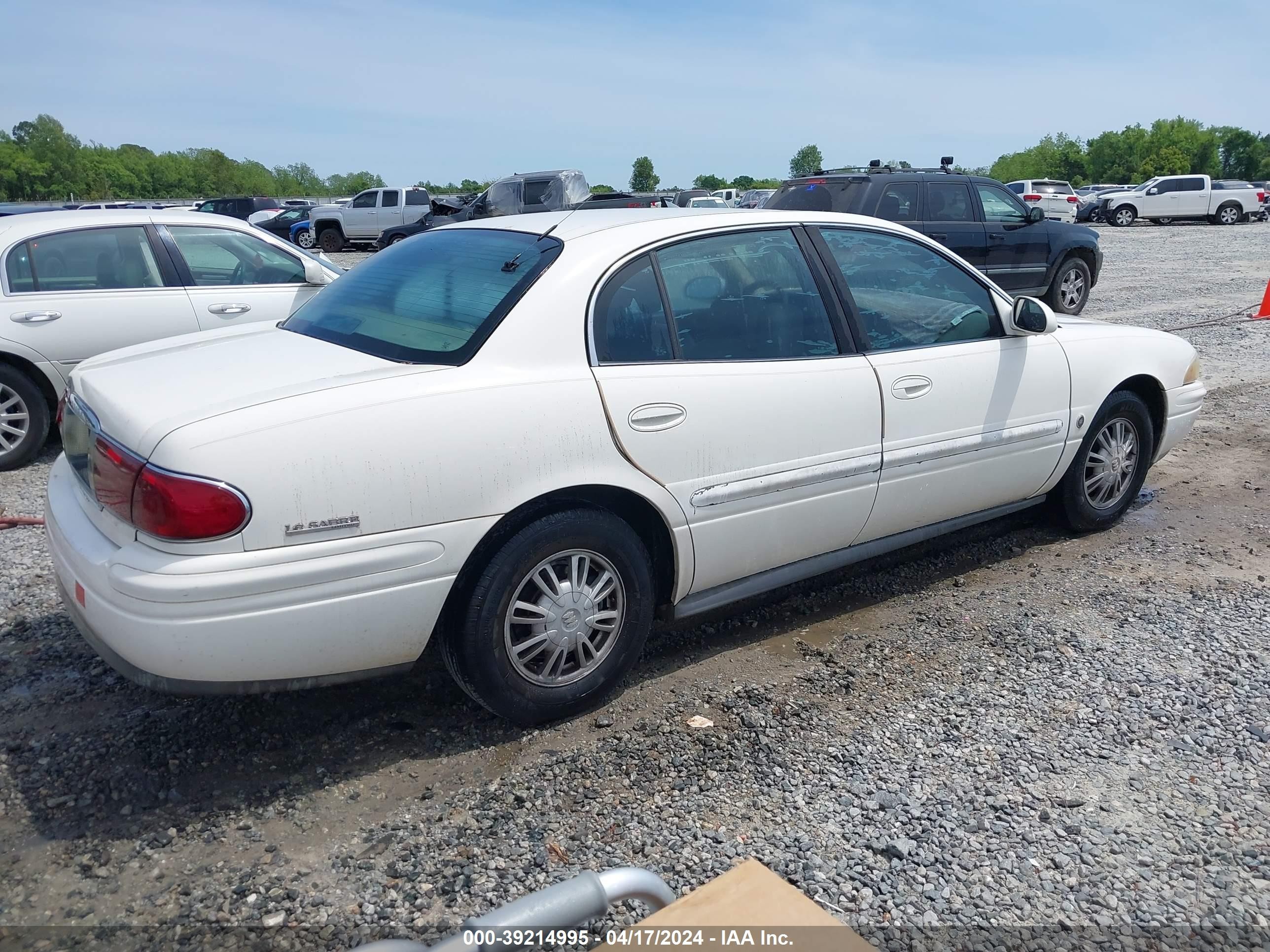 Photo 3 VIN: 1G4HR54KX2U118436 - BUICK LESABRE 