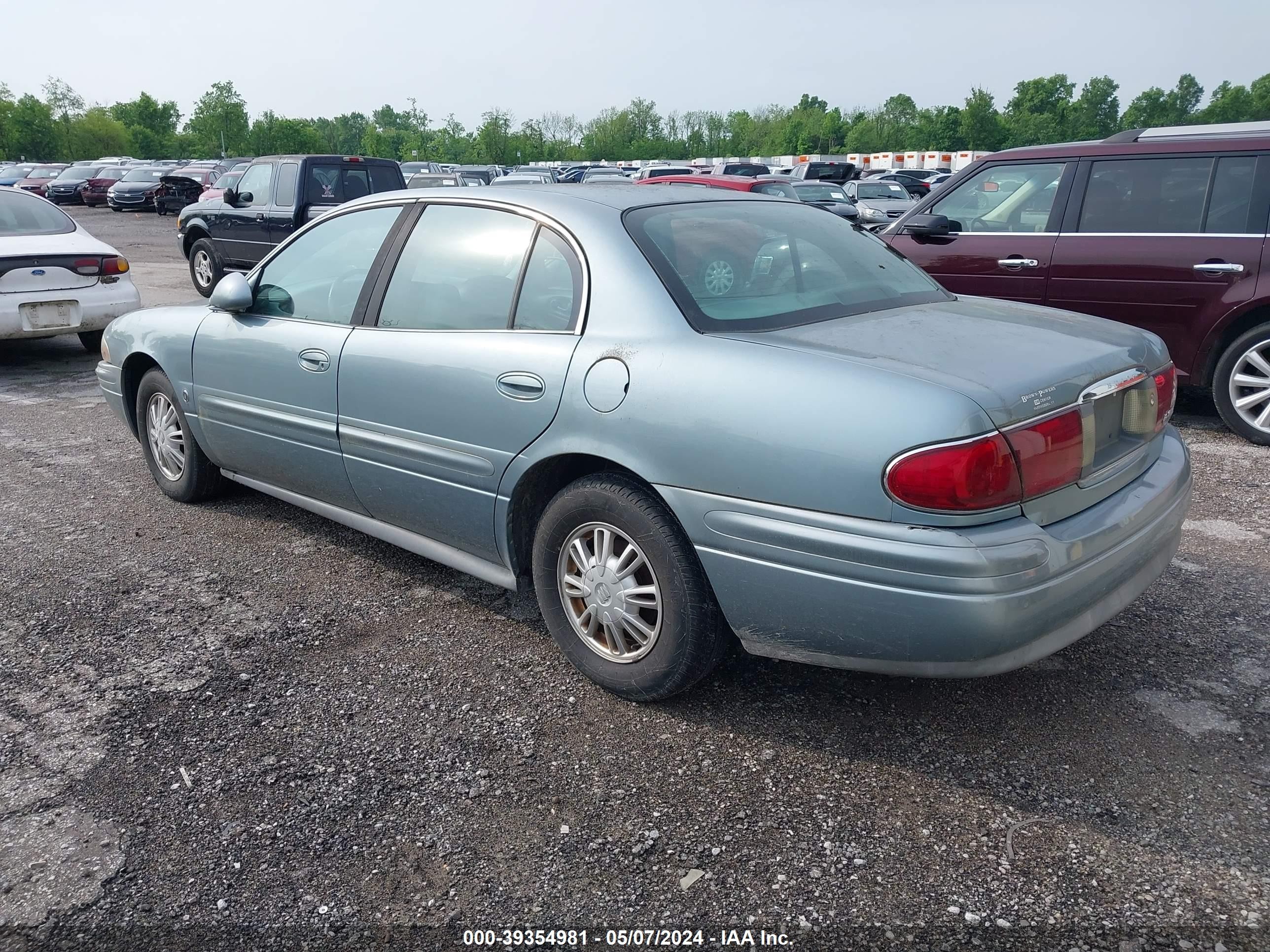 Photo 2 VIN: 1G4HR54KX3U183871 - BUICK LESABRE 