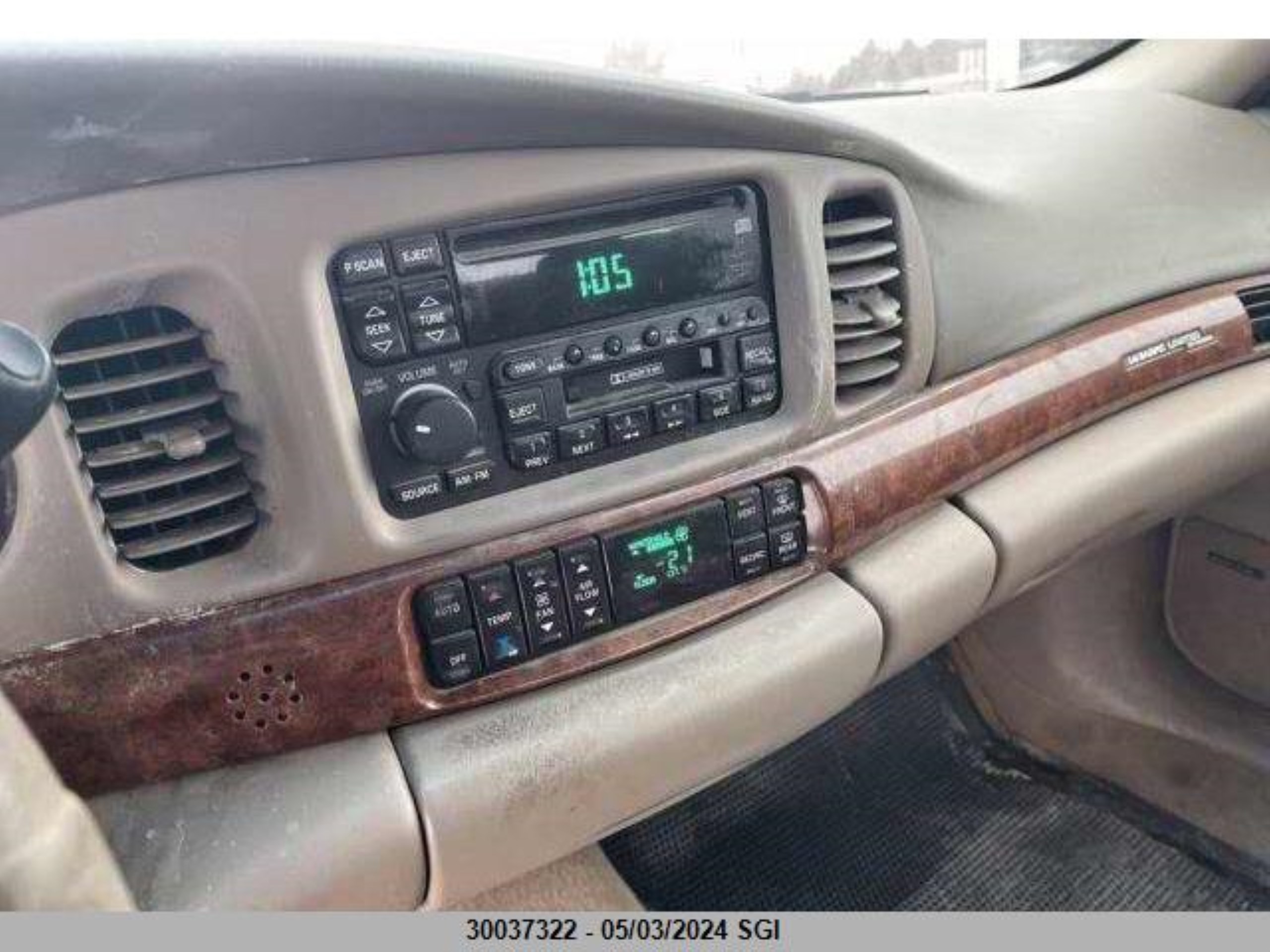 Photo 7 VIN: 1G4HR54KXYU221767 - BUICK LESABRE 