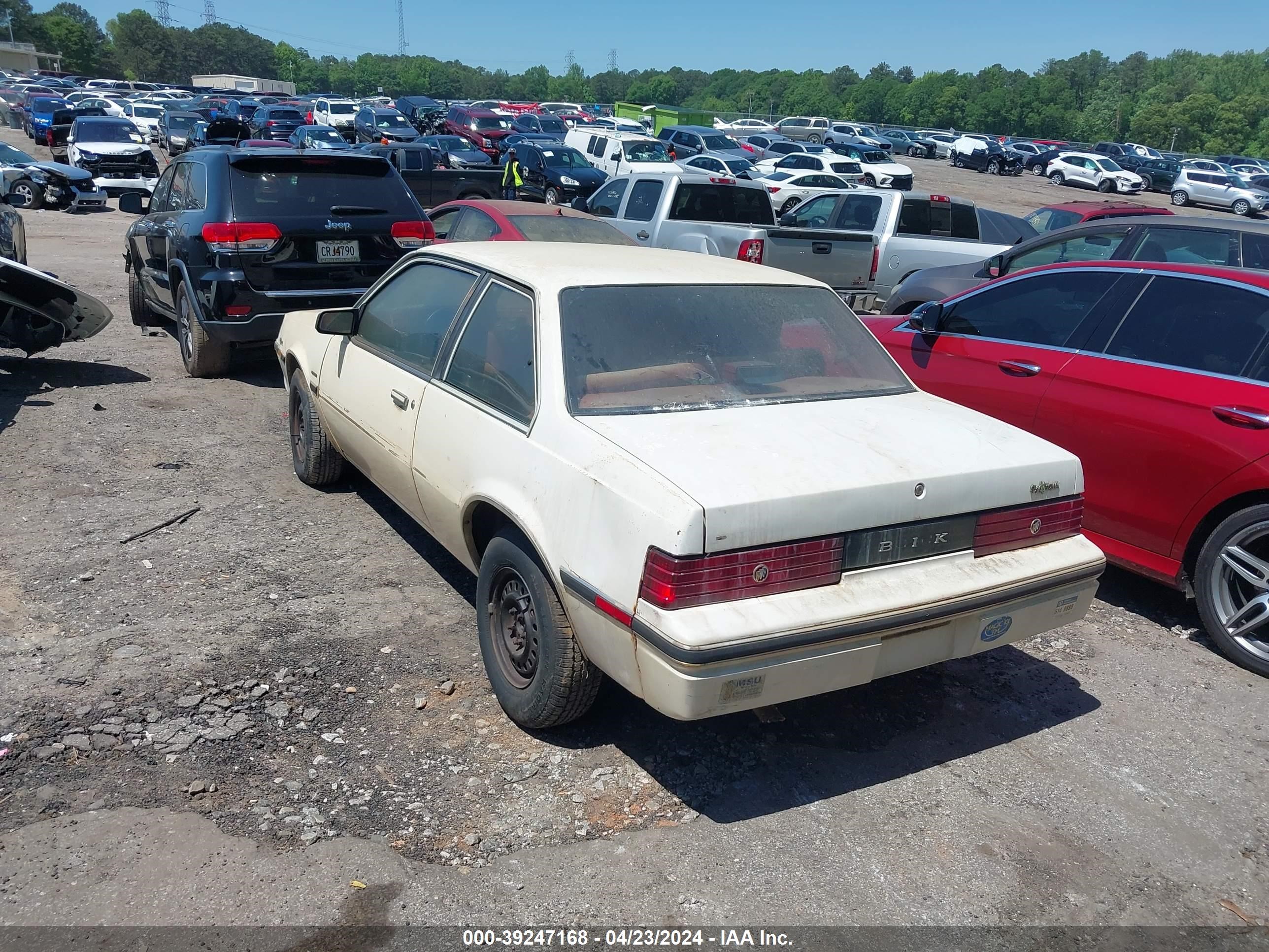 Photo 2 VIN: 1G4JS27P0GK487871 - BUICK SKYHAWK 