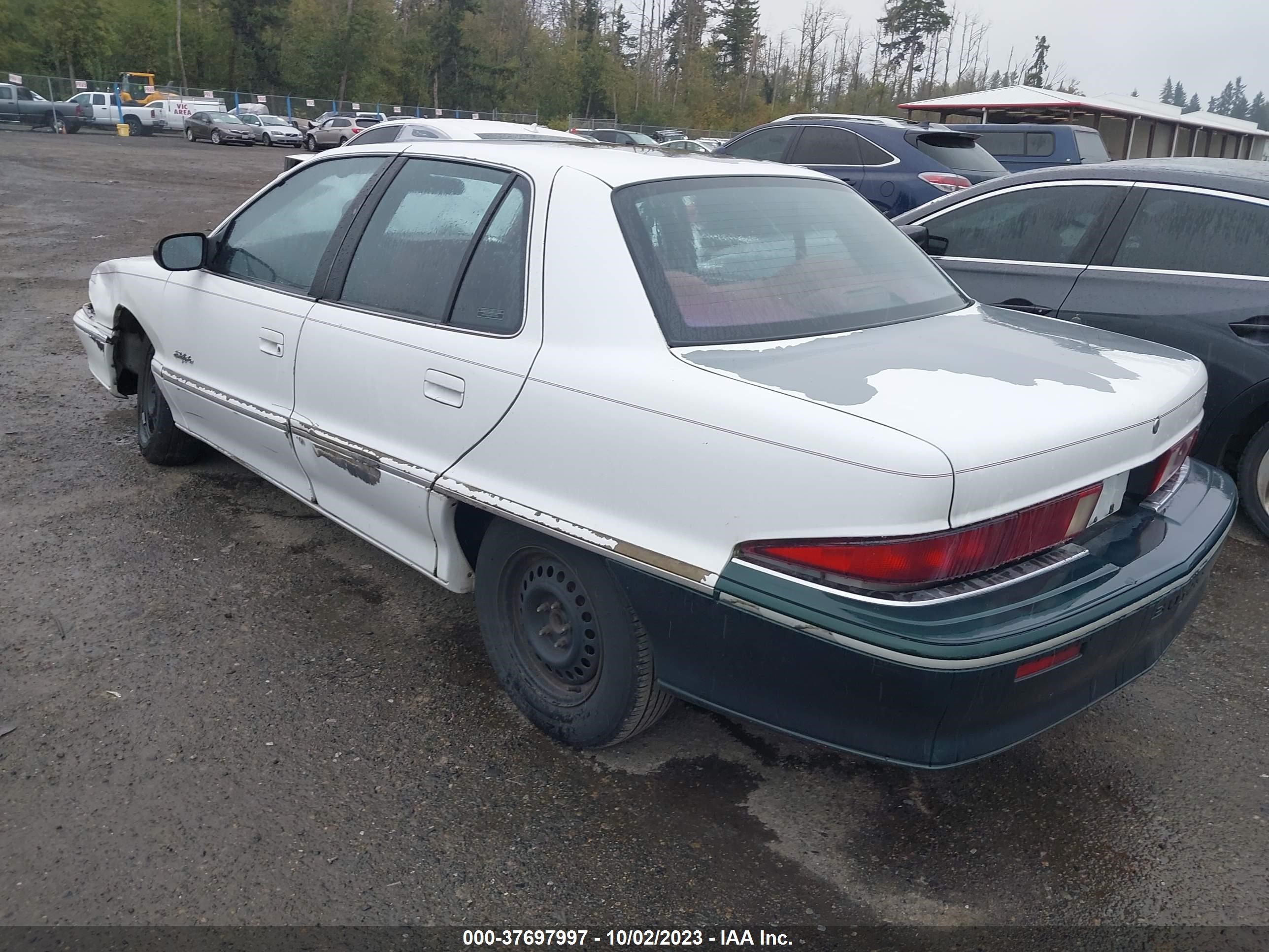 Photo 2 VIN: 1G4NJ5437NC654290 - BUICK SKYLARK 