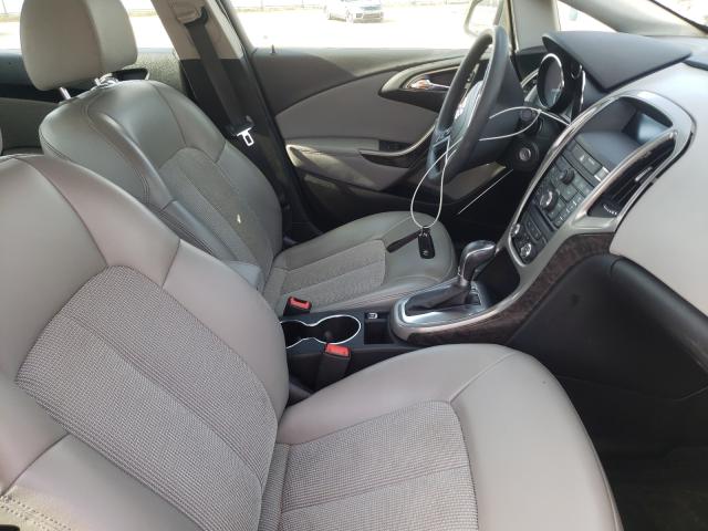 Photo 4 VIN: 1G4P15SK5G4148926 - BUICK VERANO 