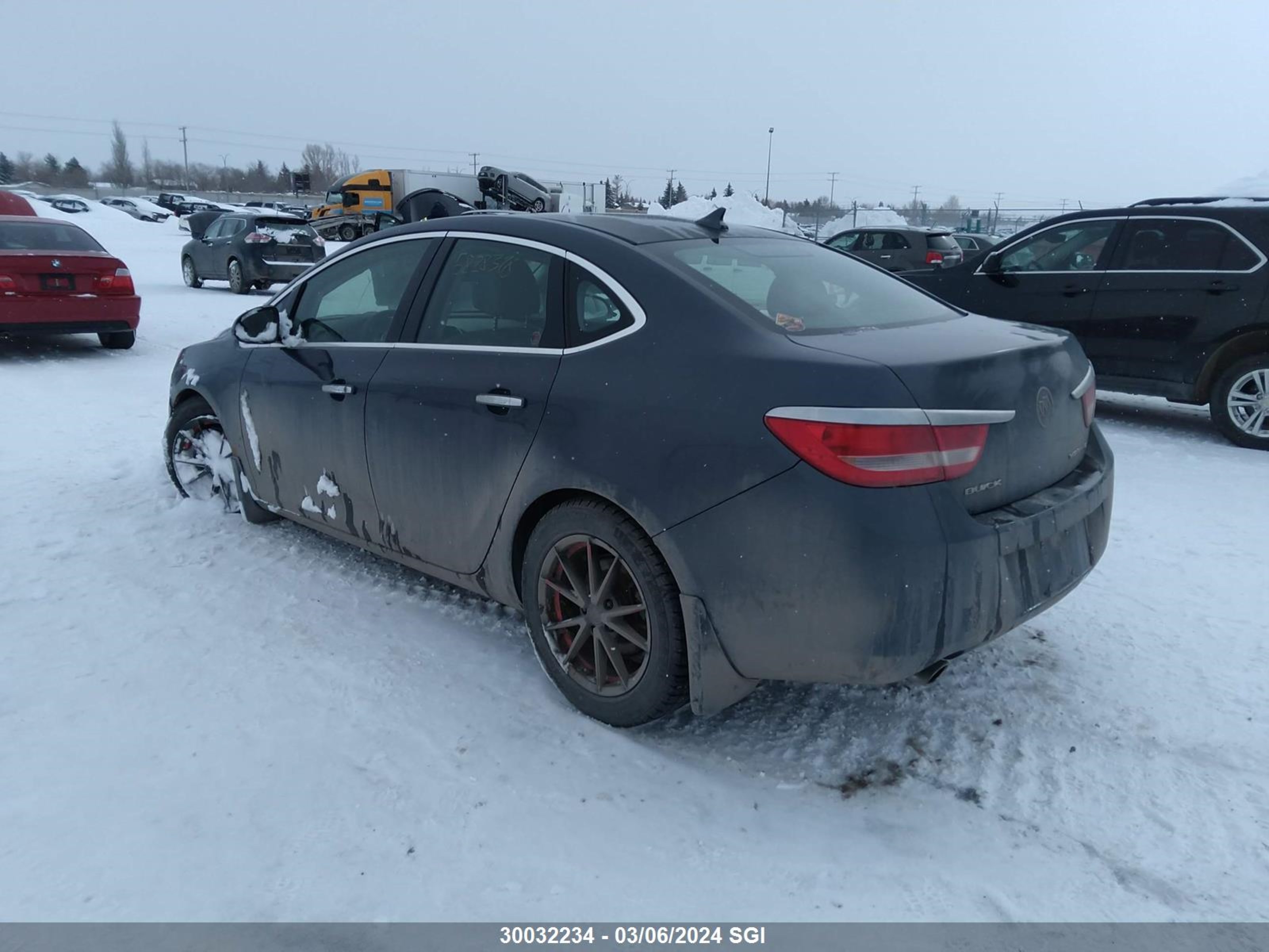 Photo 2 VIN: 1G4PN5SKXC4179362 - BUICK VERANO 