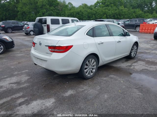 Photo 3 VIN: 1G4PN5SKXE4226084 - BUICK VERANO 