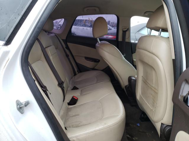 Photo 5 VIN: 1G4PP5SK0C4152326 - BUICK VERANO 