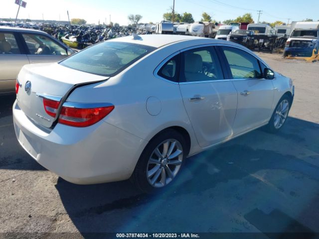 Photo 3 VIN: 1G4PP5SK0C4156716 - BUICK VERANO 