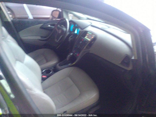 Photo 4 VIN: 1G4PP5SK0C4172429 - BUICK VERANO 