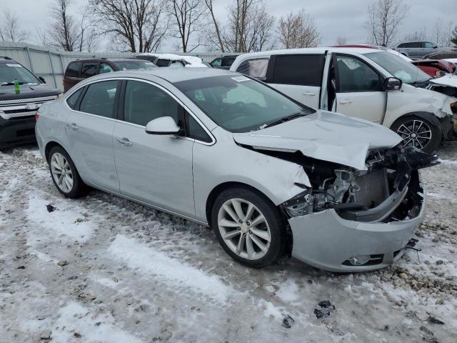 Photo 3 VIN: 1G4PP5SK0C4198514 - BUICK VERANO 