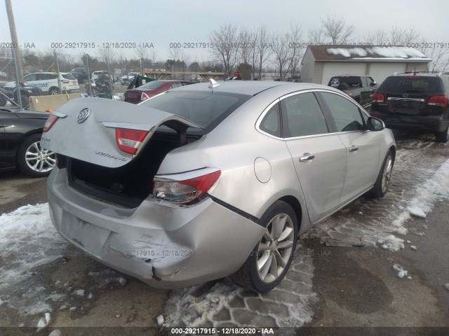 Photo 5 VIN: 1G4PP5SK0C4203372 - BUICK VERANO 