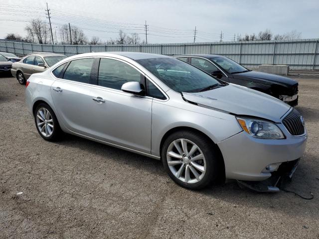 Photo 3 VIN: 1G4PP5SK0C4208782 - BUICK VERANO 