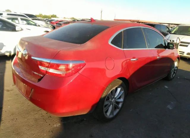 Photo 3 VIN: 1G4PP5SK0D4105475 - BUICK VERANO 