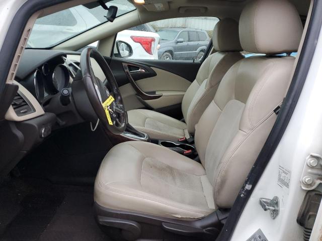 Photo 6 VIN: 1G4PP5SK0D4108523 - BUICK VERANO 