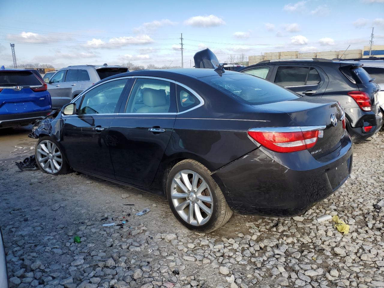 Photo 1 VIN: 1G4PP5SK0D4179575 - BUICK VERANO 