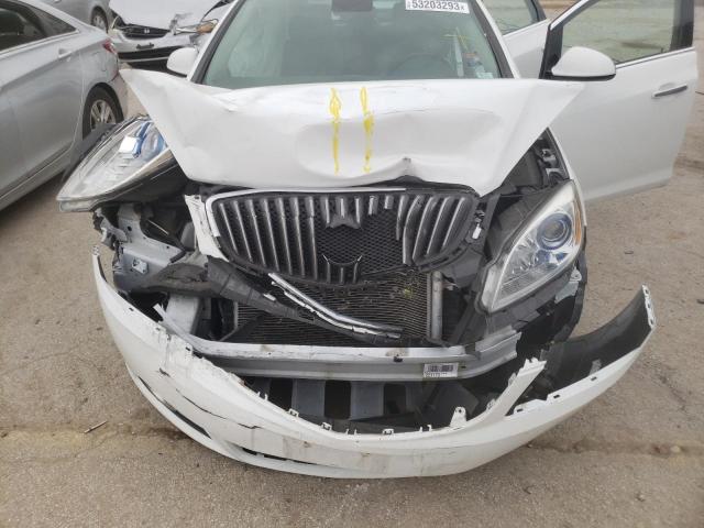 Photo 10 VIN: 1G4PP5SK0D4192522 - BUICK VERANO 