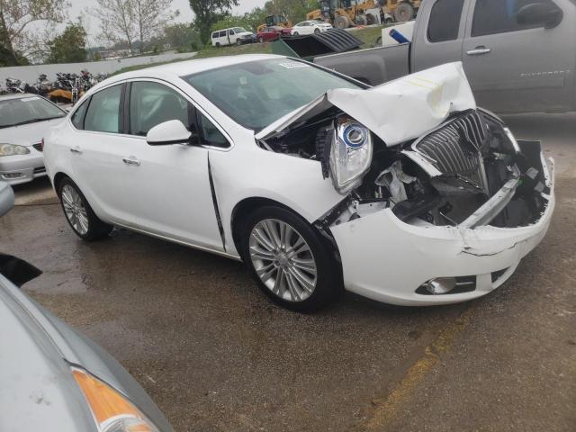 Photo 3 VIN: 1G4PP5SK0D4192522 - BUICK VERANO 