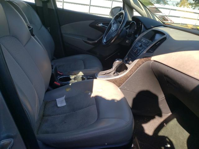 Photo 4 VIN: 1G4PP5SK0D4203132 - BUICK VERANO 